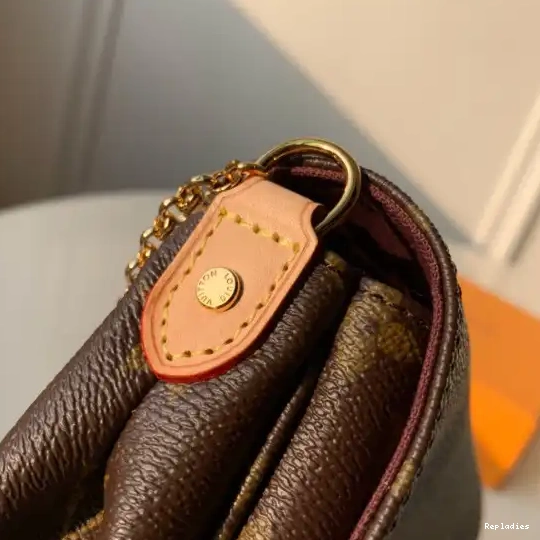 Rep PM Vuitton Favorite Louis 0214