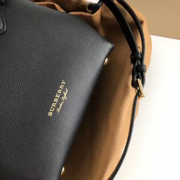 Rep Burberry The Baby Banner in Leather and House Check 0125