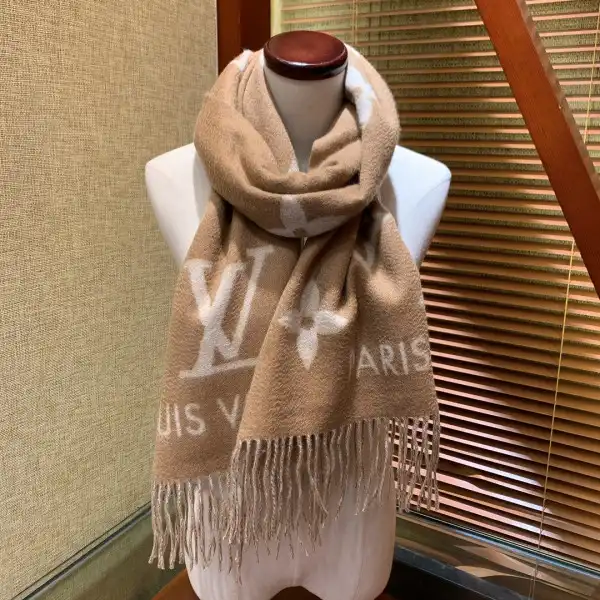 Rep LOUIS VUITTON REYKJAVIK SCARF 0124