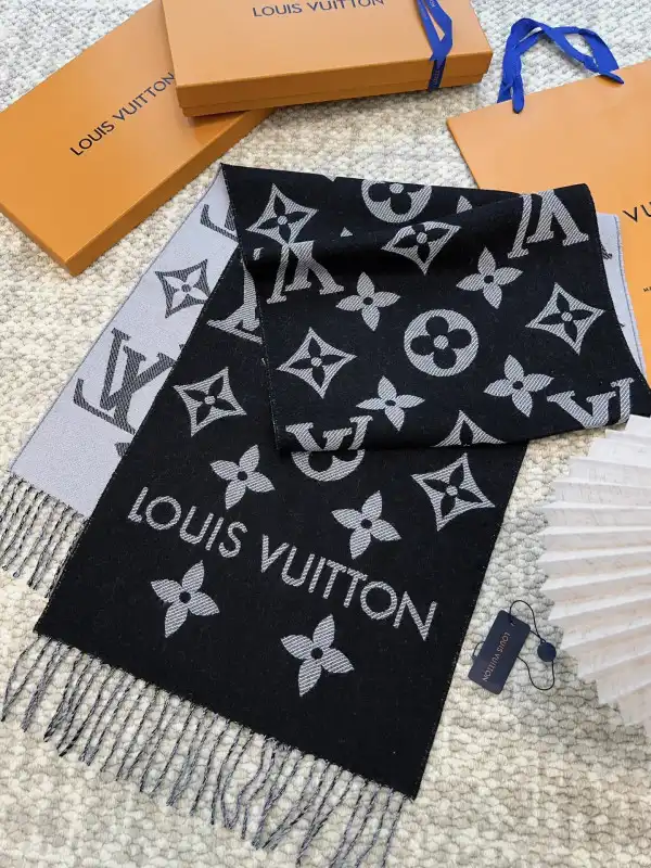 Cheap LOUIS VUITTON SCARF 0124