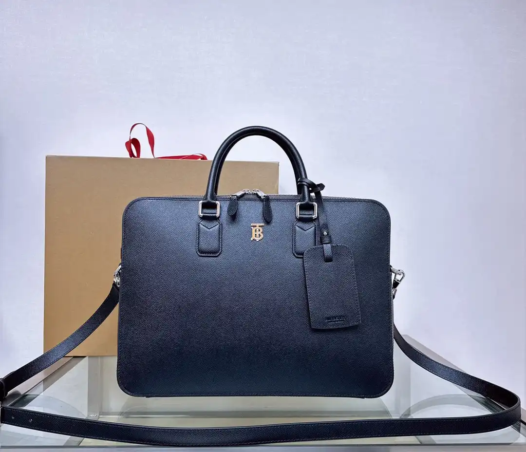 BURBERRY Slim Ainsworth Briefcase 0125