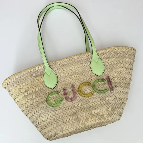 Rep GUCCI SMALL STRAW TOTE WITH GUCCI LOGO 0121