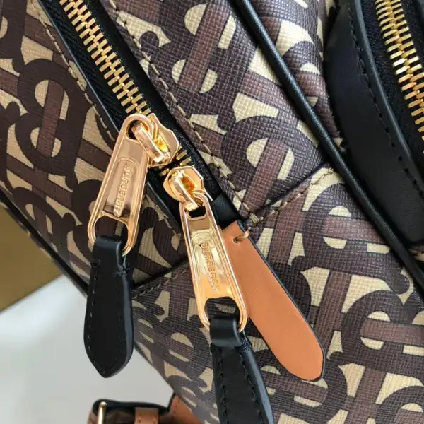 Rep BURBERRY TMONOGRAM STRIPE PRINT E-CANVAS BACKPACK 0125