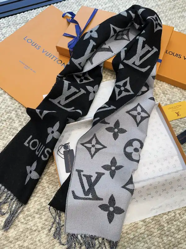 Cheap LOUIS VUITTON SCARF 0124