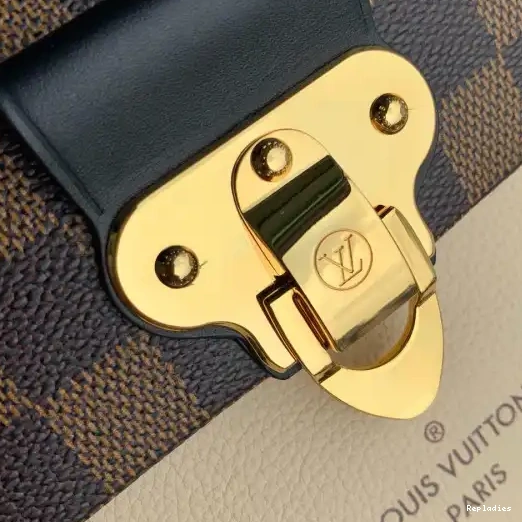 Rep PM VAVIN LOUIS VUITTON 0227