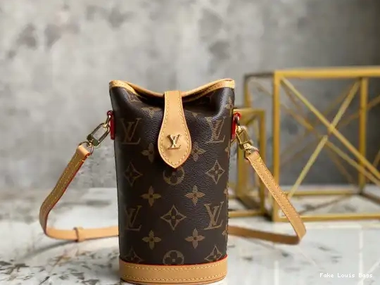 Affordable POUCH FOLD ME LOUIS VUITTON 0210