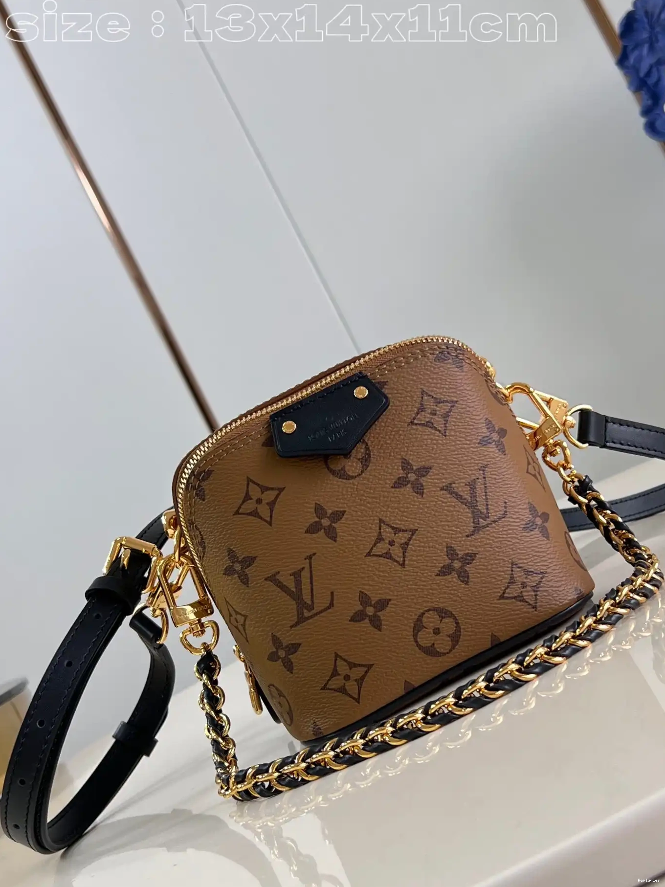 Cheap VUITTON In Just Case-13*14*11.5CM LOUIS 0225