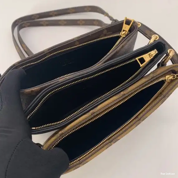 Cheap VUITTON LOUIS LV3 POUCHE 0211