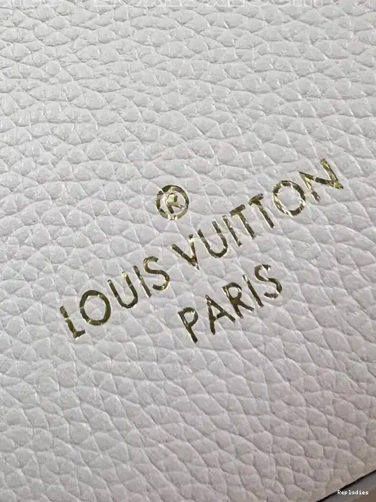 Cheap Go LOUIS & Lock VUITTON 0221