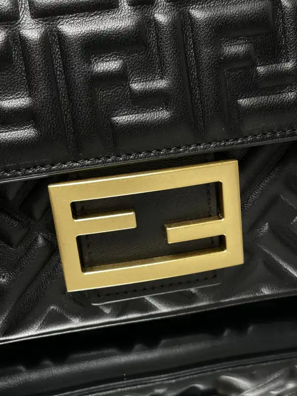 Cheap FENDI BAGUETTE 397B98-24x14x7cm 0203