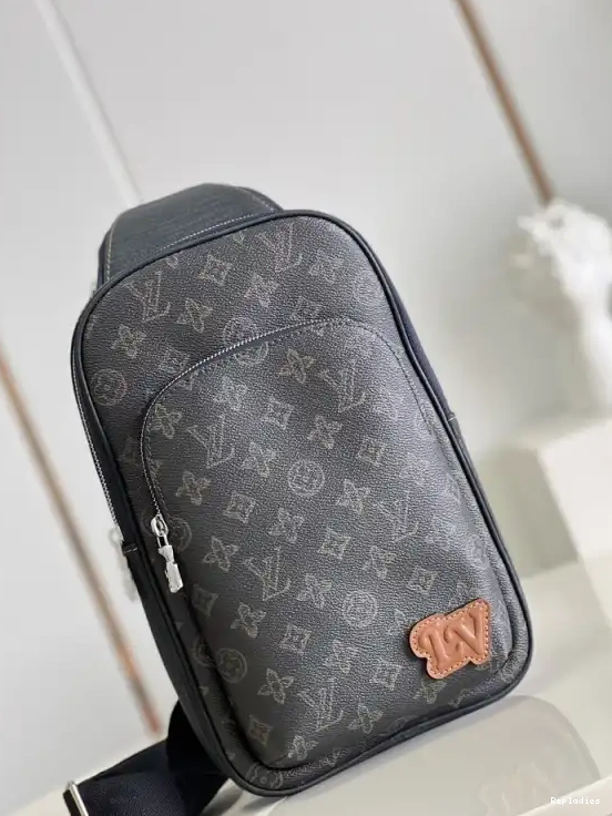 Affordable SLING BAG AVENUE LOUIS VUITTON NM 0224