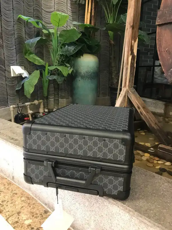 Affordable Gucci Travel Box 20 inches 0205