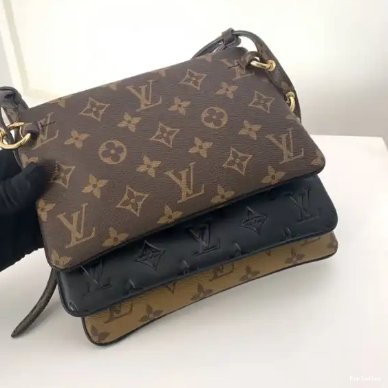 Cheap VUITTON LOUIS LV3 POUCHE 0211