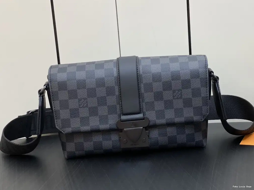 Affordable LOUIS S-Cape VUITTON Messenger 0213