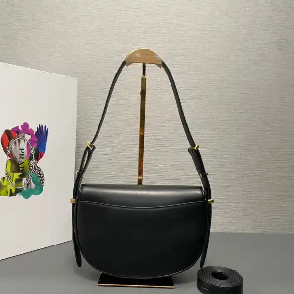 Affordable Prada Moon Handbags-22*17*5.5CM 0206