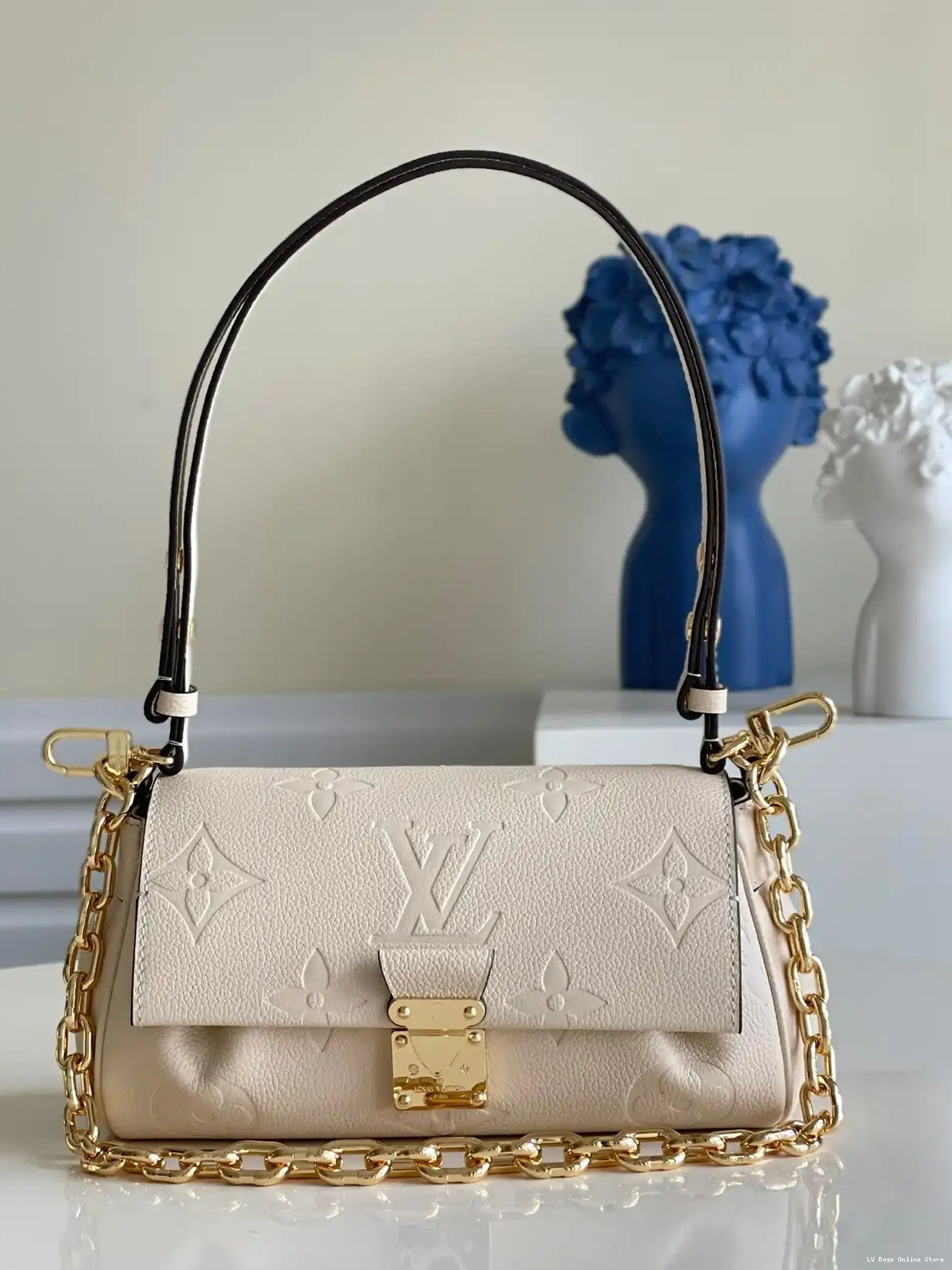 Cheap VUITTON LOUIS FAVORITE 0226