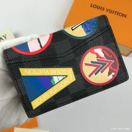 Rep PASSPORT Louis COVER Vuitton 0223