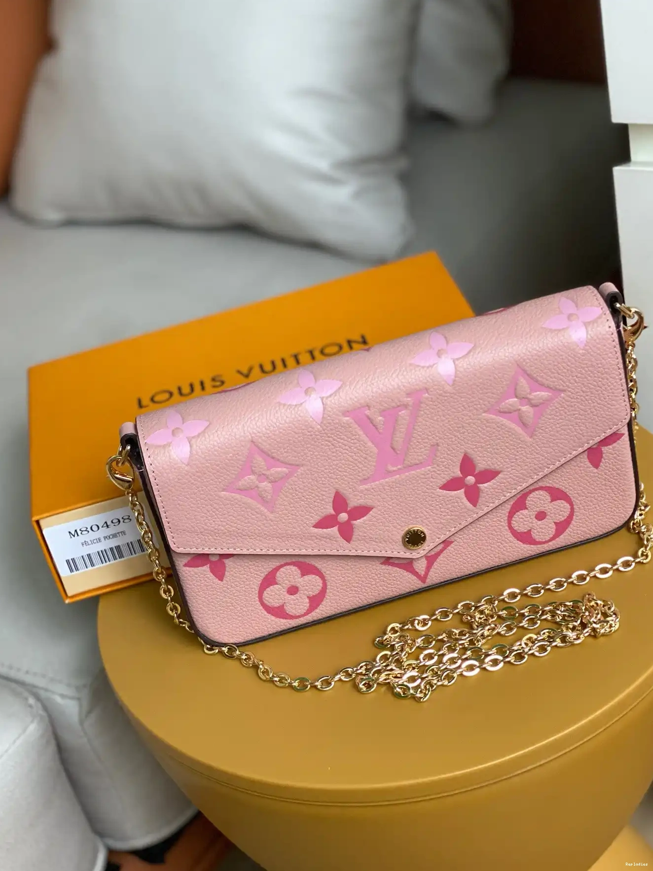 Rep POCHETTE FÉLICIE LOUIS VUITTON 0221