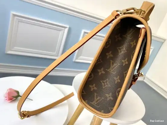 Rep VUITTON IVY LOUIS 0222