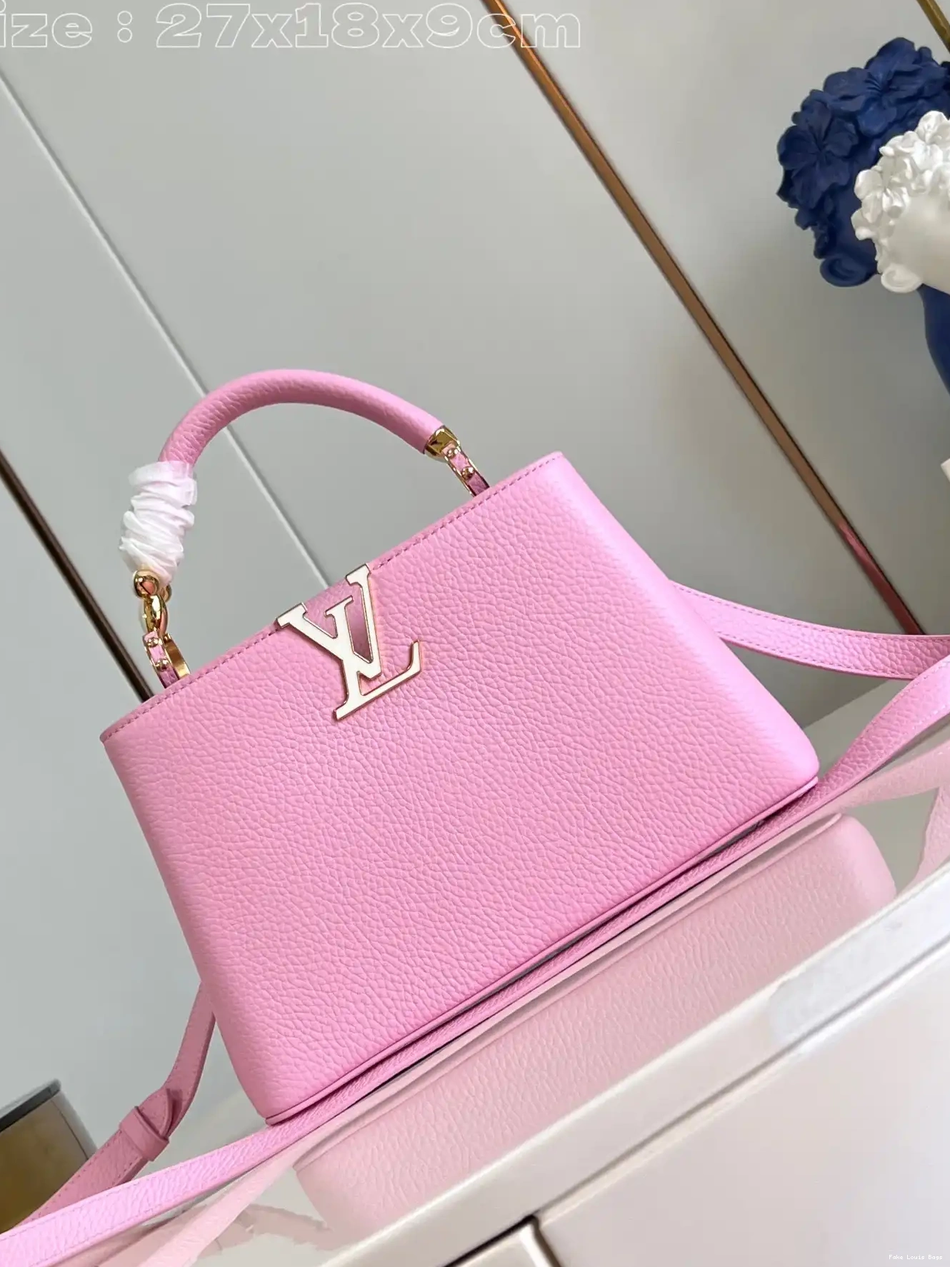 Rep LOUIS VUITTON CAPUCINES BB-27*18*9CM 0213