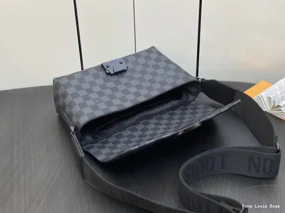 Affordable LOUIS S-Cape VUITTON Messenger 0213