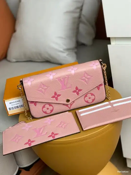 Rep POCHETTE FÉLICIE LOUIS VUITTON 0221