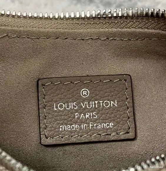 Rep PM KNOT LOUIS WHY VUITTON 0222