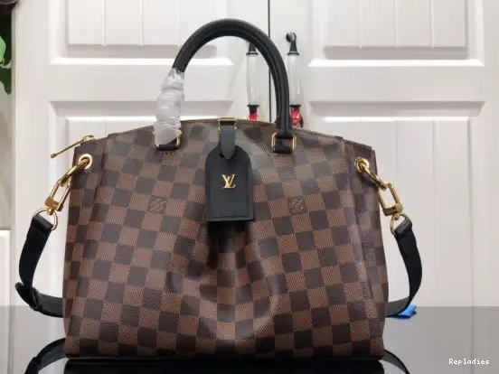 Affordable pm tote VUITTON Odéon LOUIS 0222