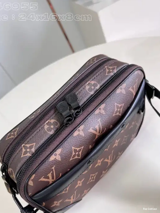 Rep VUITTON LOUIS cm Alpha-24*16*8 Nano 0225