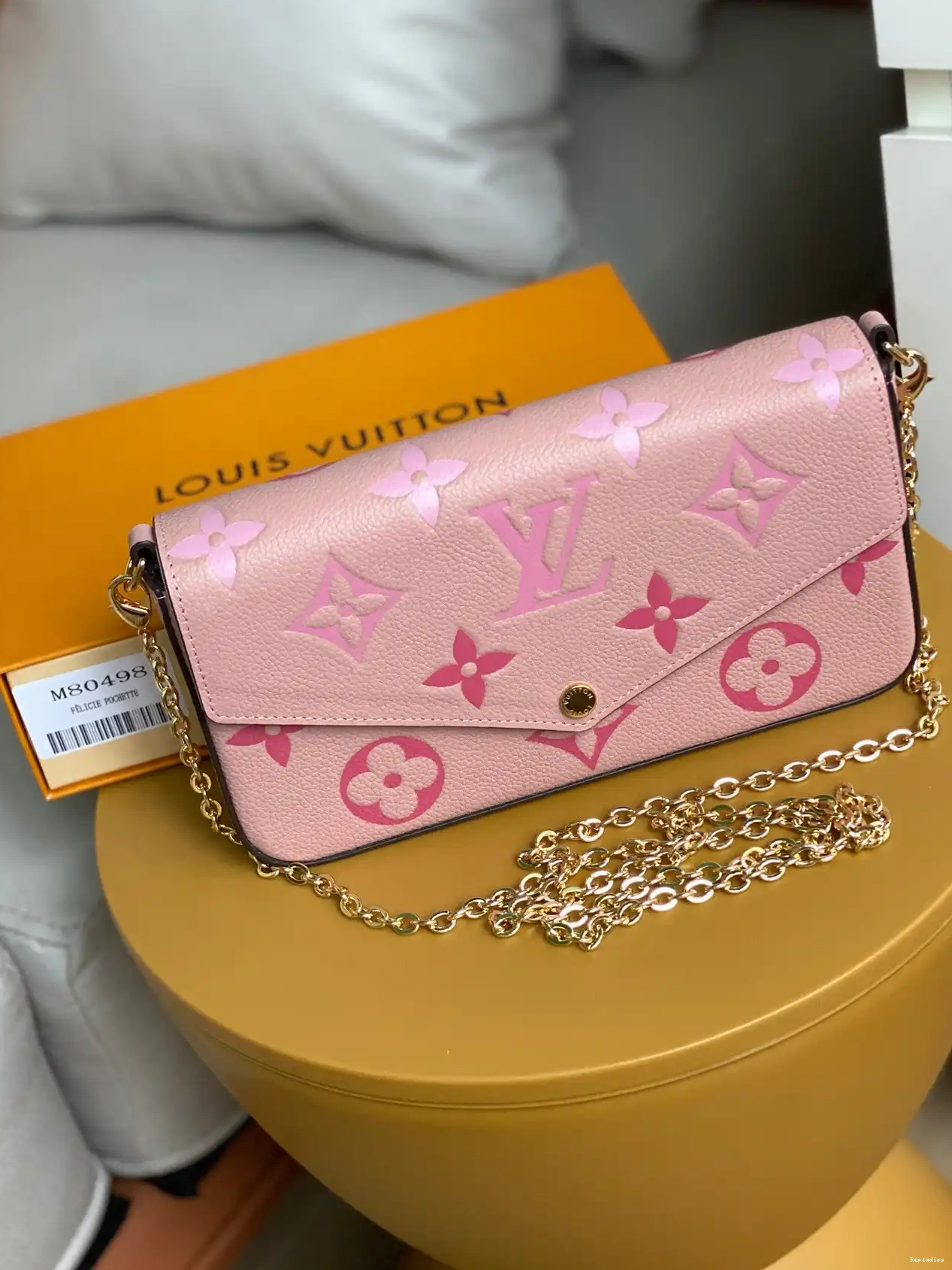 Rep POCHETTE FÉLICIE LOUIS VUITTON 0221