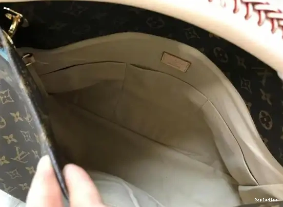 Rep ARTSY LOUIS MM BAG VUITTON 0315